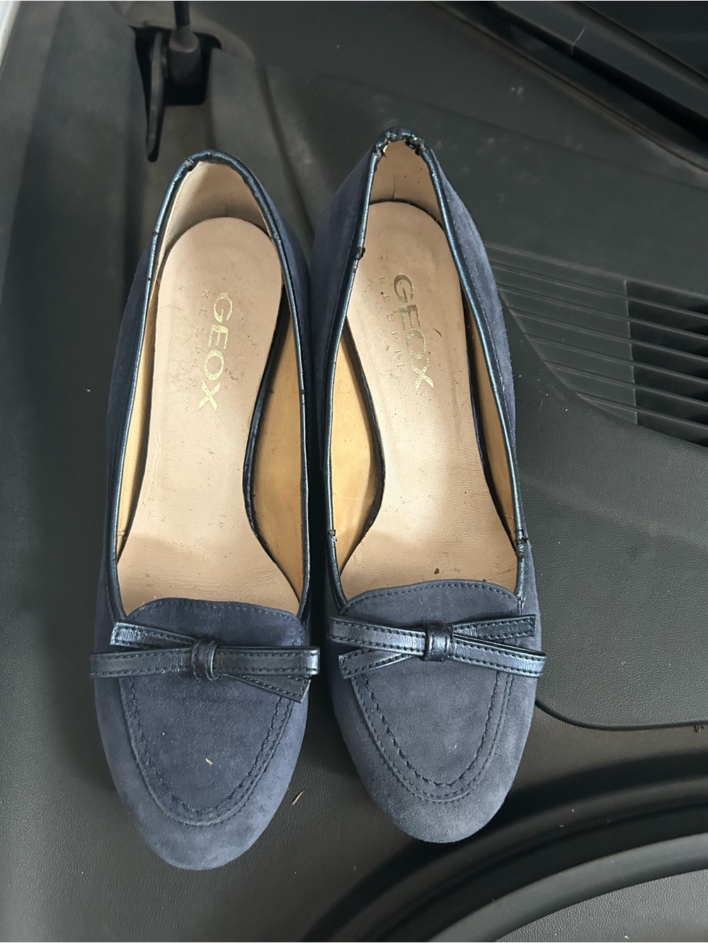 GEOX Women's Navy Suede Loafers - Classic Slip-On Flats w7
